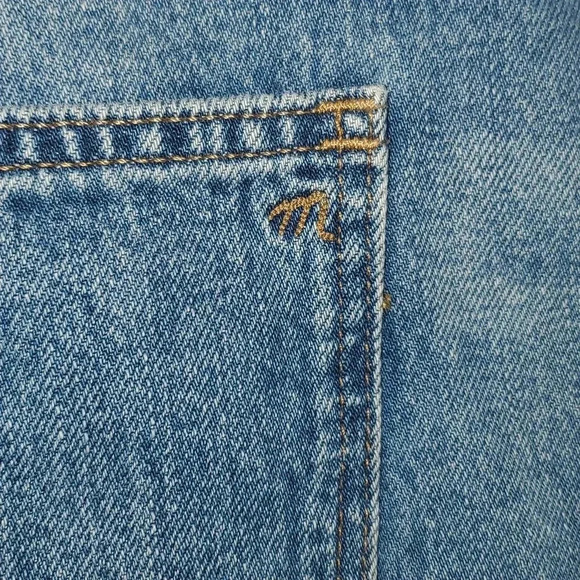 Madewell Relaxed Raw Hem Jean Shorts Size 33 - Picture 8 of 16